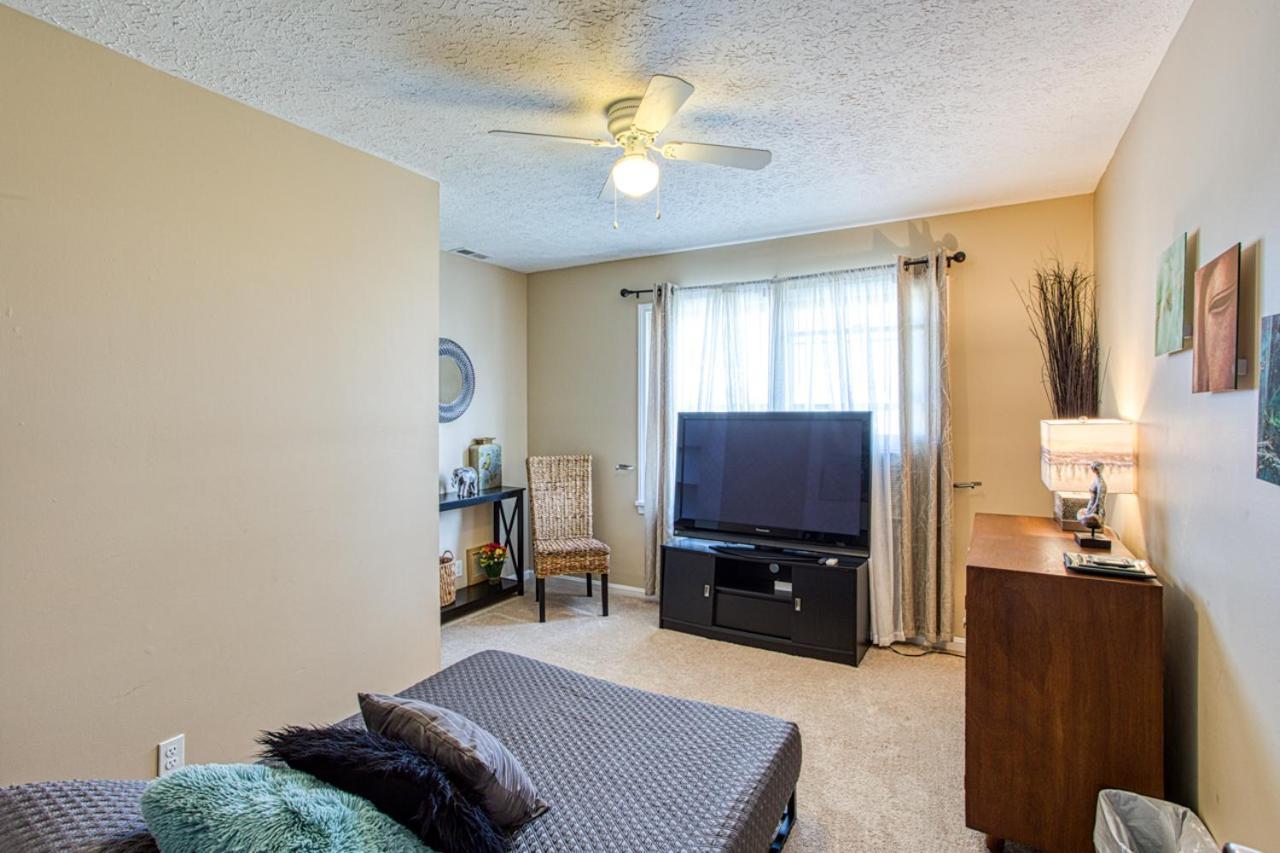 Villa Great Location-5 Bd/3 Ba-Near Expo/Ul/Fair/Yum/Zoo Louisville Exterior foto